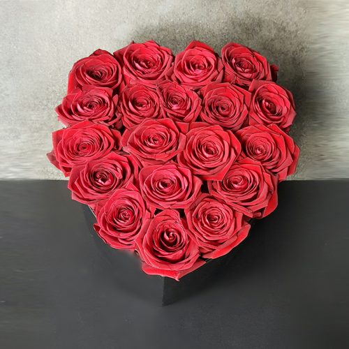 RED ROSES IN SIGNATURE BLACK HEART FLOWER BOX